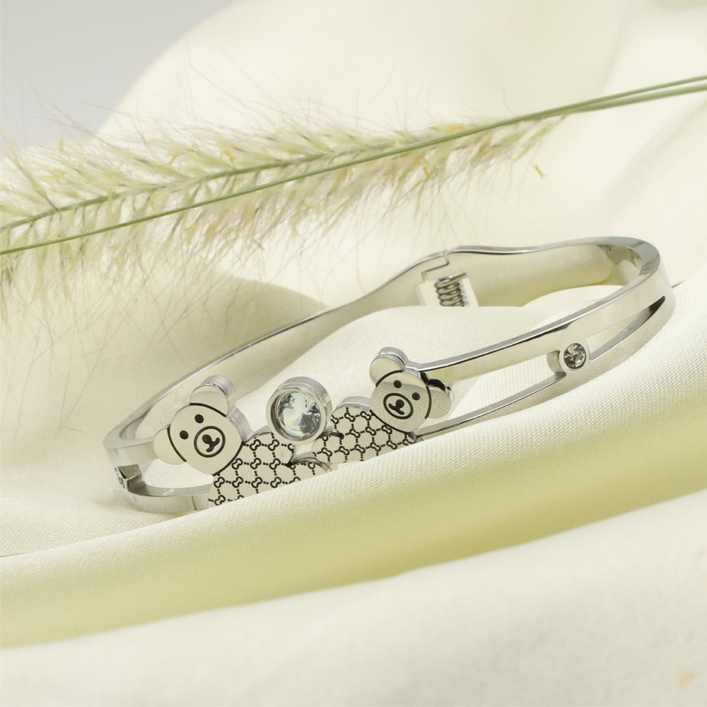 B-45-03-1.jpg Teddy Bear Lover Lock Silver Bracelet